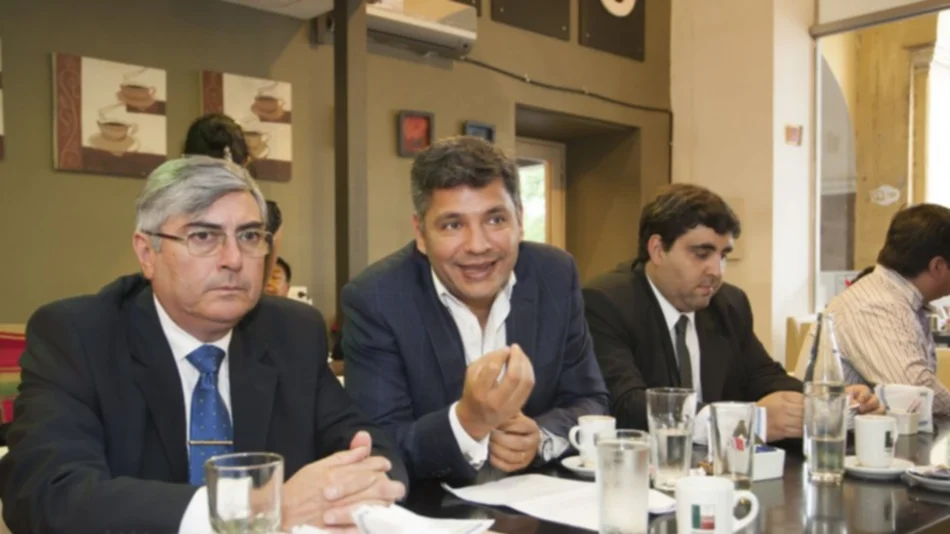 Denuncian una confabulación contra Reynoso