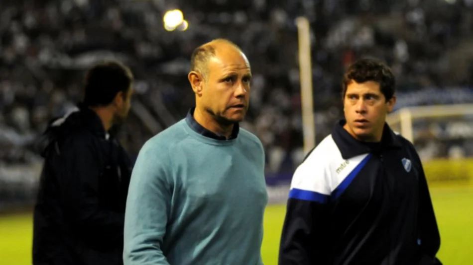 Duilio Botella se despide de Alvarado y viaja a Salta para asumir en Gimnasia y Tiro 