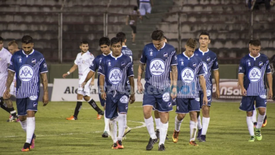 Juventud cerró el año derrotado y sin Copa: perdió 2 a 0 con San Jorge en Tucumán