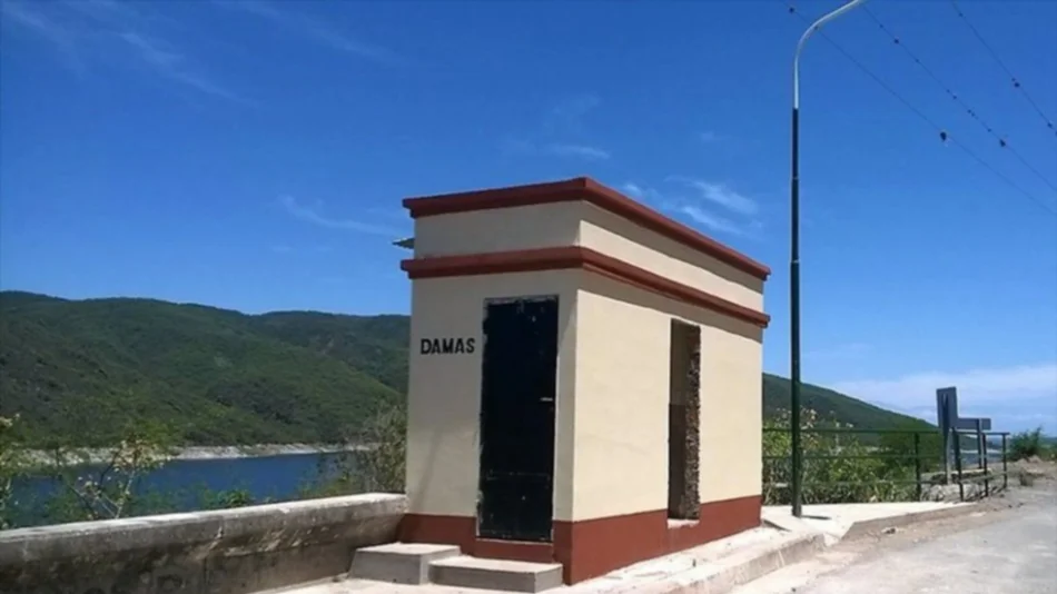 El puente del dique Cabra Corral tiene baños nuevos
