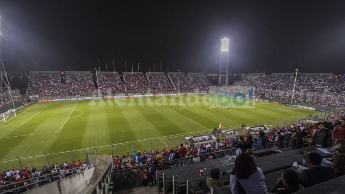 River podría definir en el Martearena la Supercopa Argentina