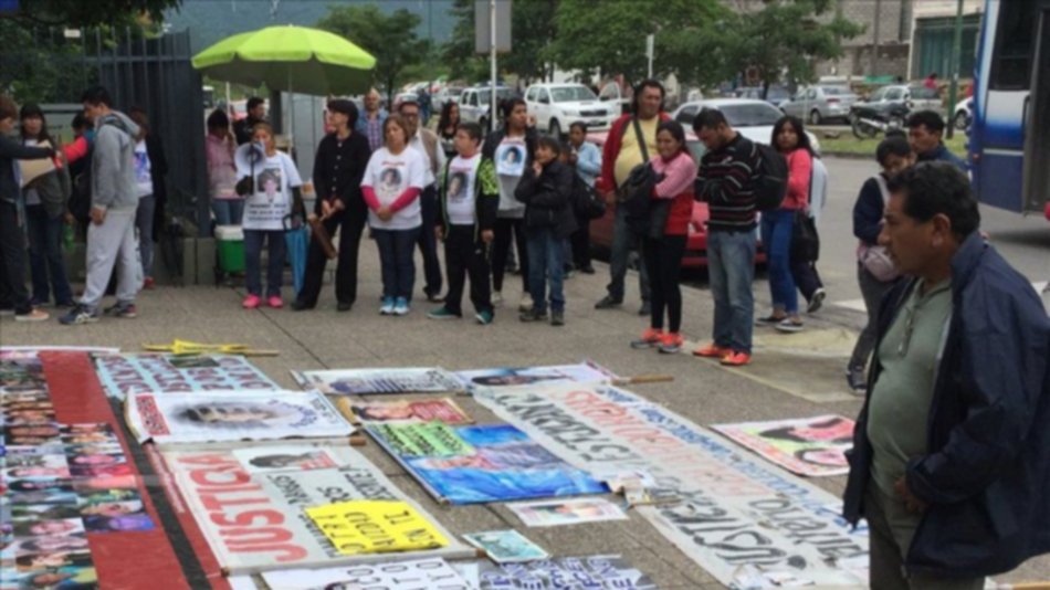 Esperamos justicia y los jueces y fiscales se van de vacaciones