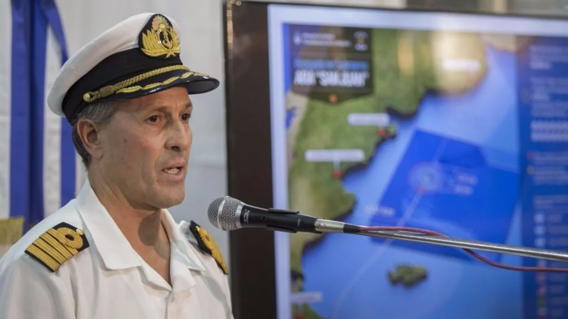 ARA San Juan: Investigan tres puntos de "contacto" ubicados a distintas profundidades