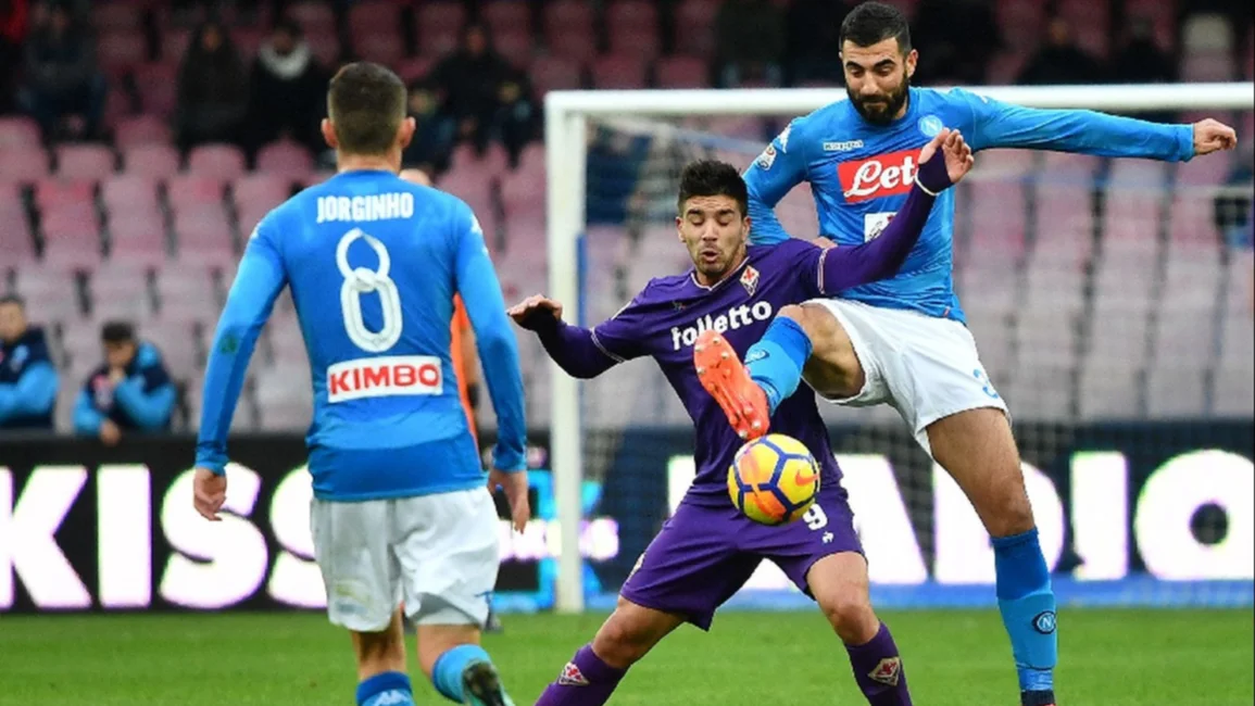 Napoli desaprovechó la chance de ser único puntero