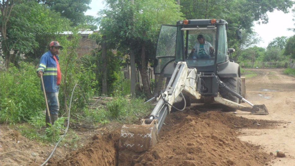 La ampliación de la red de agua alcanza a 40 familias más de Embarcación