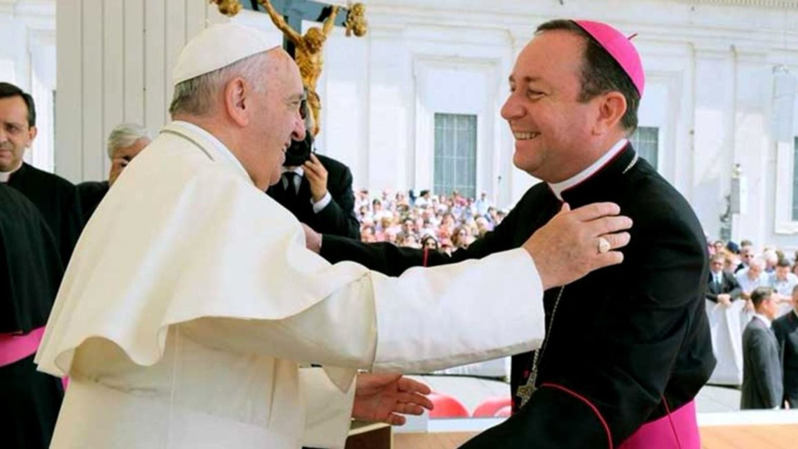 Tras su enigmática partida de Orán, Zanchetta fue nombrado por Francisco en la "inmobiliaria" del Vaticano