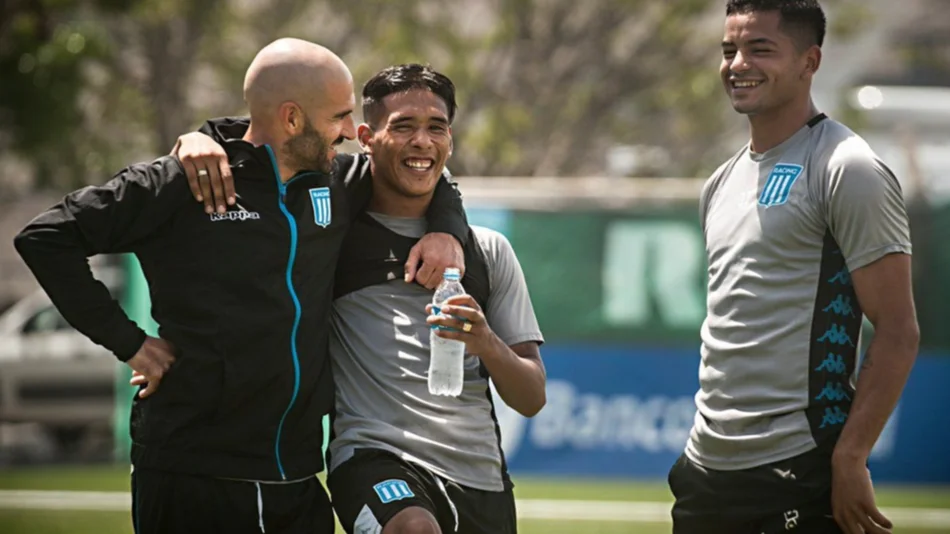 Racing, en Córdoba, se quiere escapar otra vez    