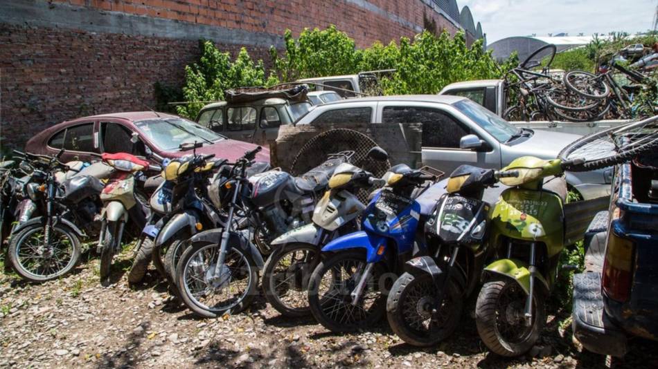 Arranca el remate de motos y auto para autopartes