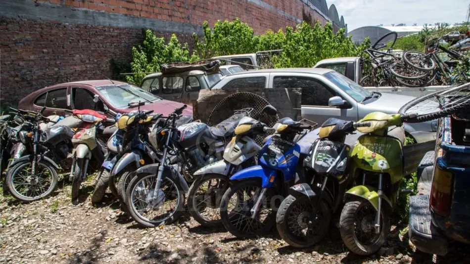 Arranca el remate de motos y auto para autopartes