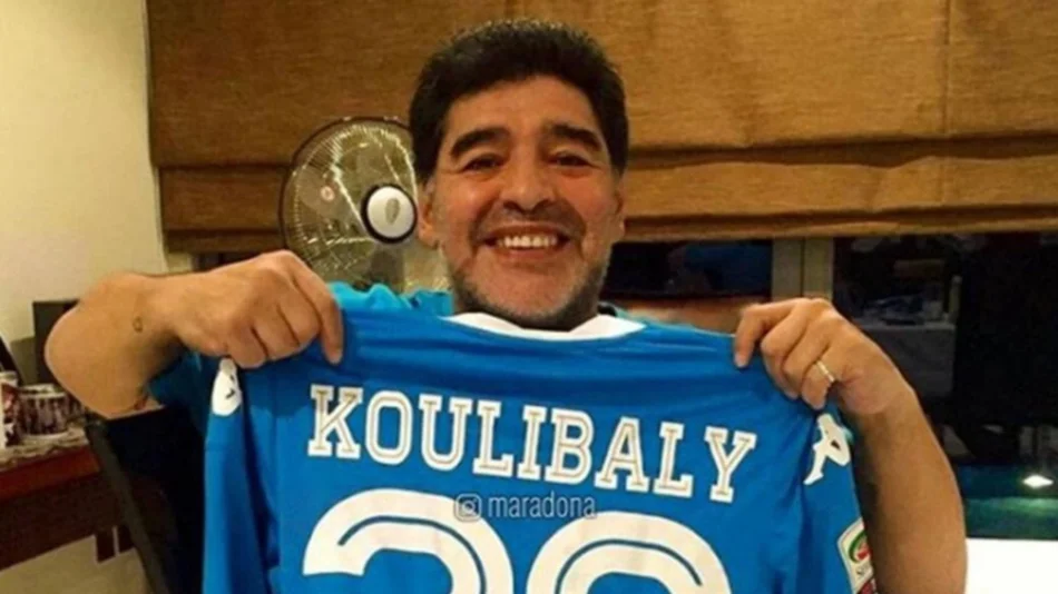 Maradona respaldó a Koulibaly tras los cantos racistas que recibió 