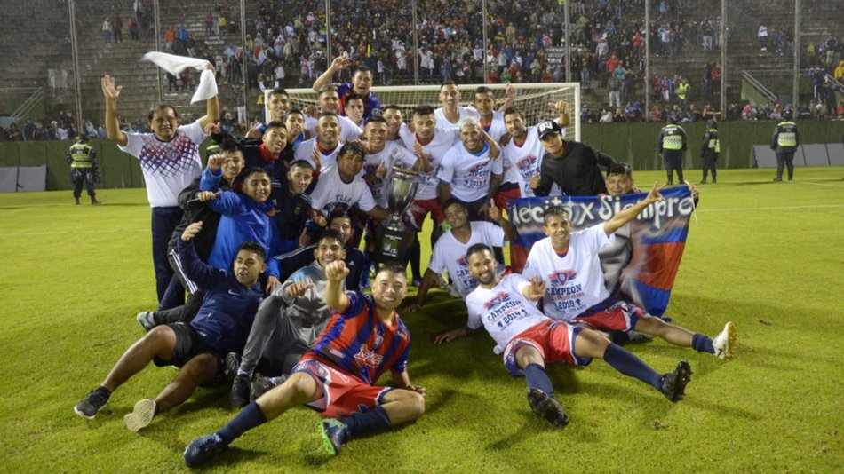 La villa es bella: San Antonio se adjudicó el tercer título en un año