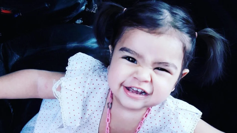 El milagro de Aitana, la nena que despertó después de un mes en coma