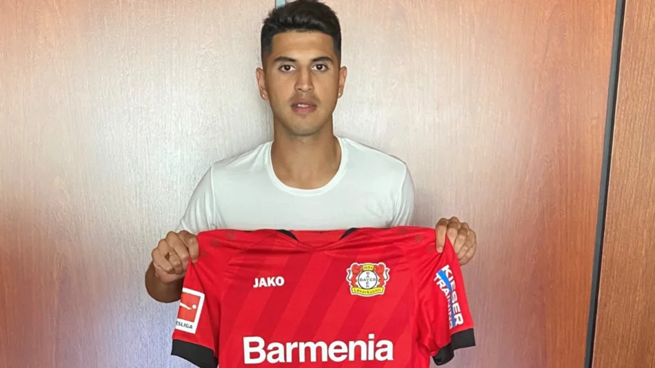 Palacios fue anunciado como nuevo jugador de Bayer Leverkusen