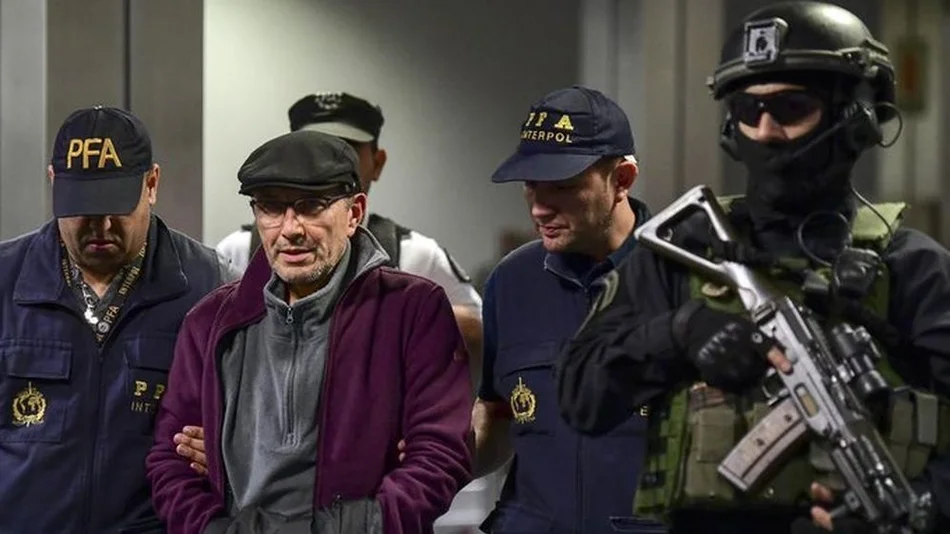 Se negó a declarar el expolicía extraditado de Francia acusado por la desaparición de un estudiante