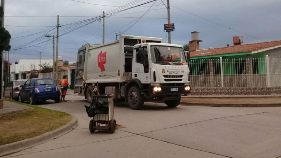 El finde largo no termina: cómo es la recolección de residuos y otros servicios