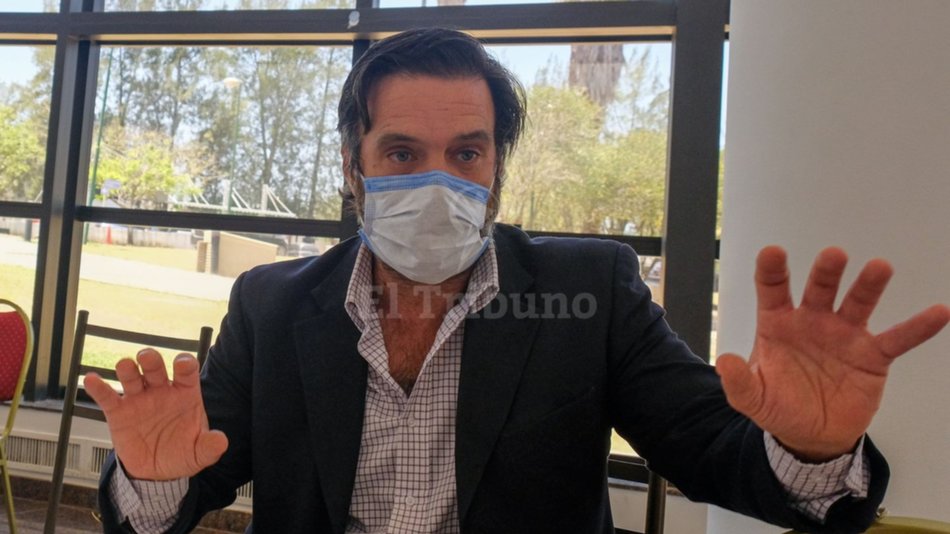 Aguilar: "No pensemos que la vacuna nos va a salvar a todos, no se sabe qué efecto tendrá"