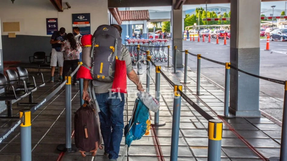 Volar a Buenos Aires es un 140% más caro que el año pasado