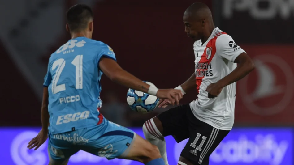 River le ganó 2 a 1 a Arsenal, es puntero con Boca y le puso pimienta al Superclásico del sábado
