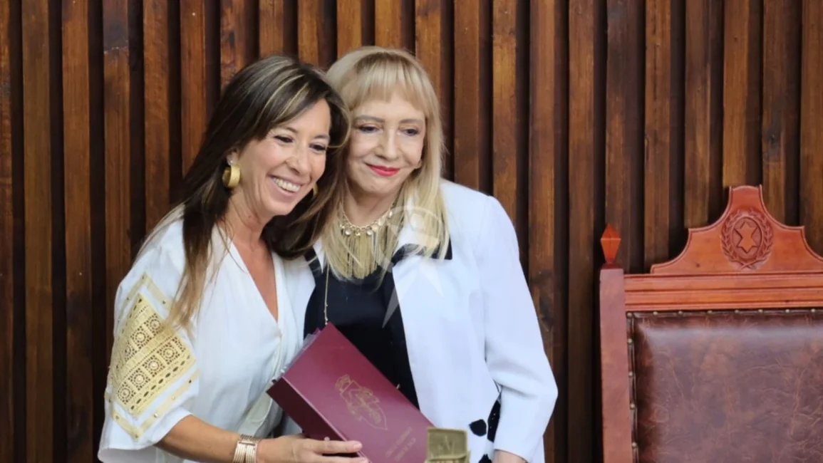 VIDEO. Pese a los cuestionamientos, Soledad Gramajo asumió como concejal de la ciudad de Salta