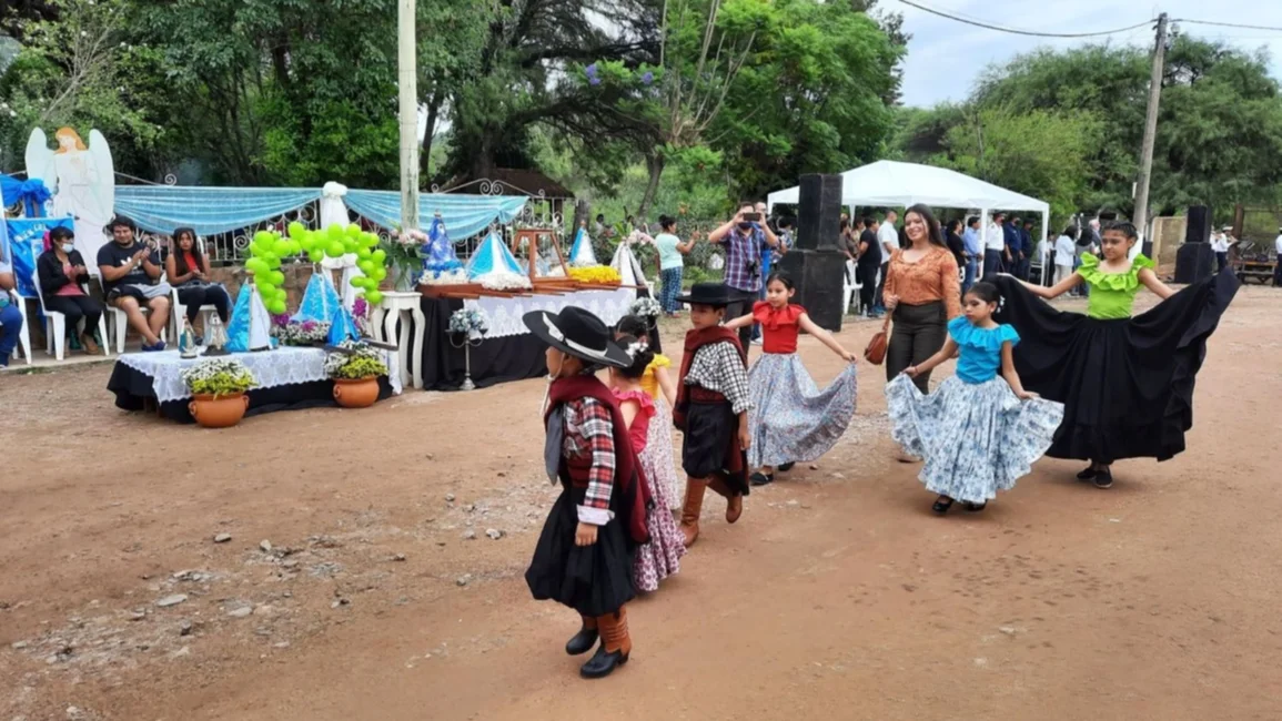 Vecinos honraron a la Virgen del Valle