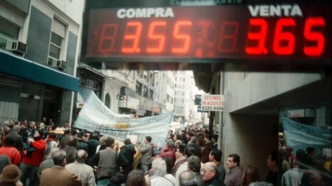 Devaluación, pobreza e inflación: ¿cómo le fue a la economía de la Argentina desde la crisis de 2001?