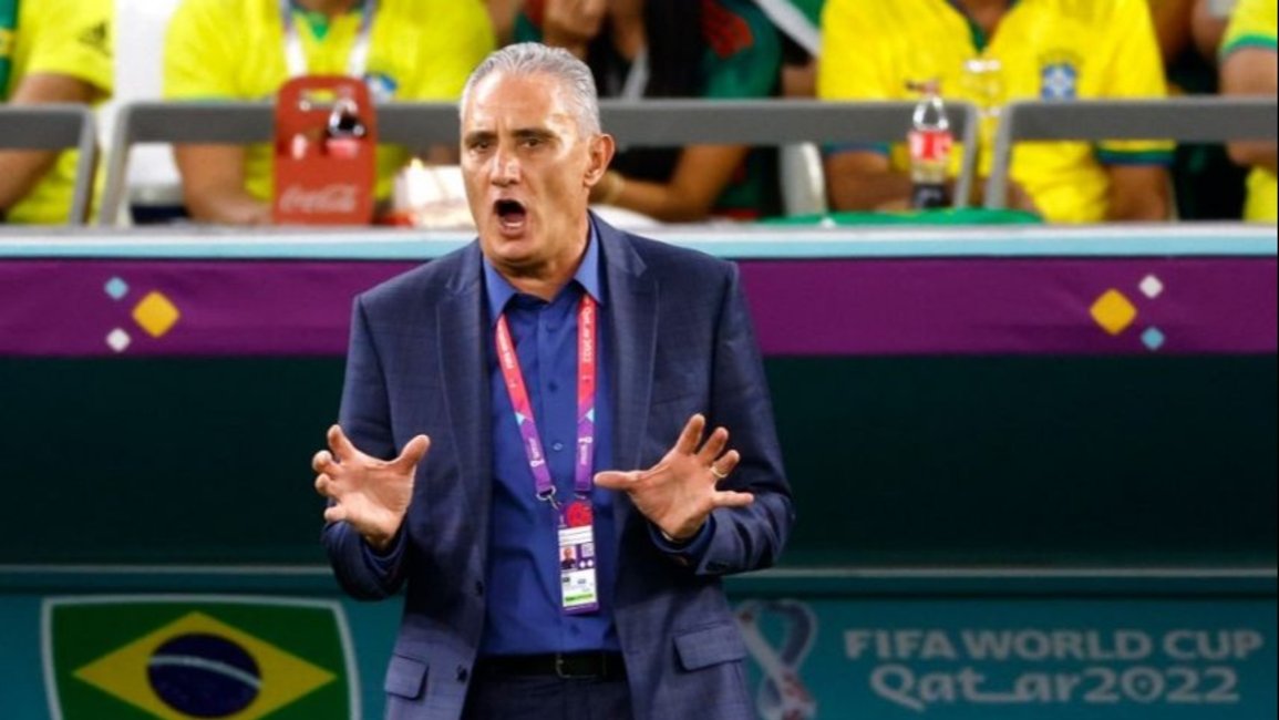 Tite anunció que dejó de ser el técnico de Brasil tras la eliminación del Mundial