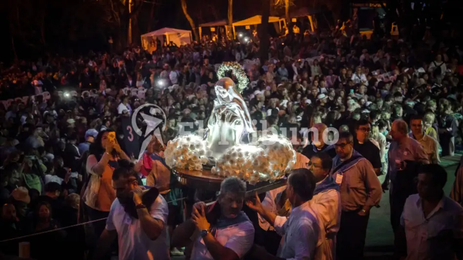 VIDEOS. multitudinaria celebración de la Virgen del Cerro