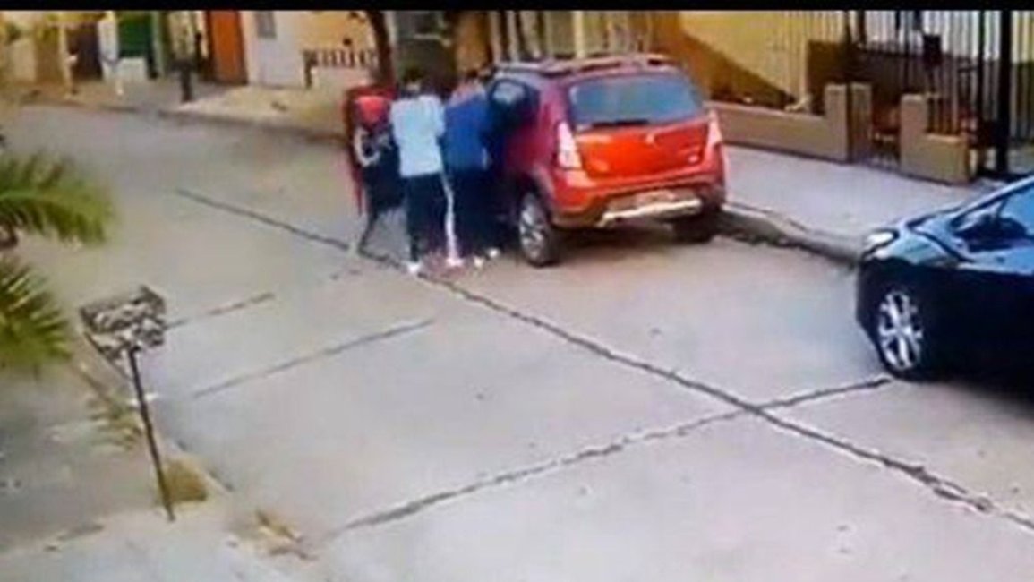 Robo "piraña" en la ciudad de Orán