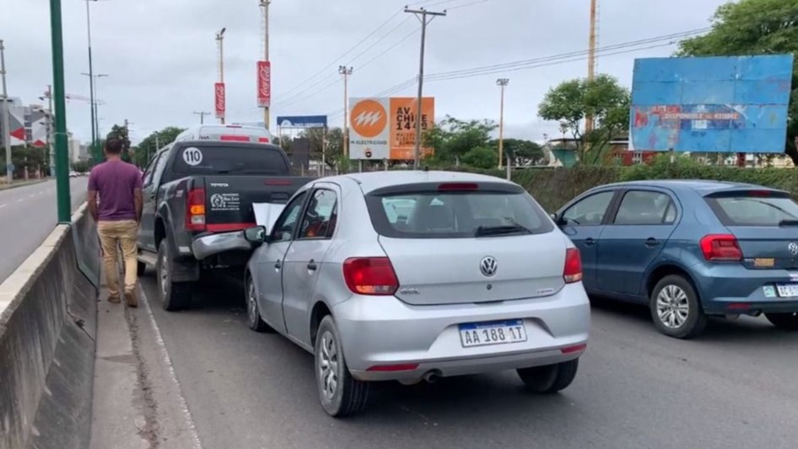 Mañana accidentada en Salta: choques en cadena en distintos puntos de la ciudad
