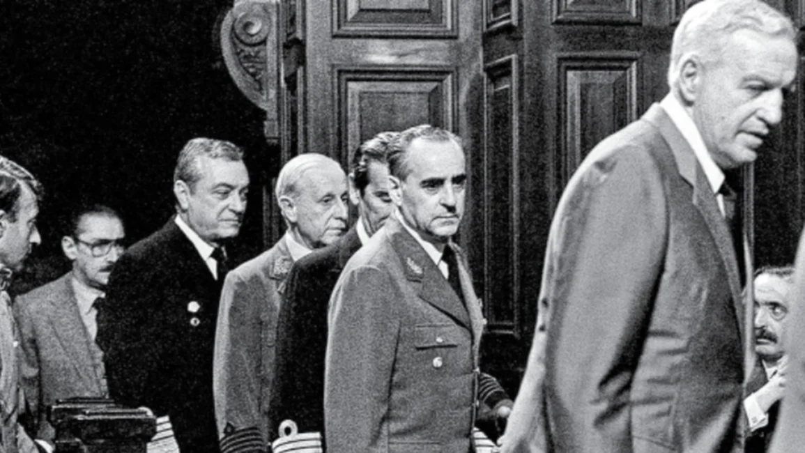 El Juicio a las Juntas, uno de los máximos emblemas del retorno a la democracia