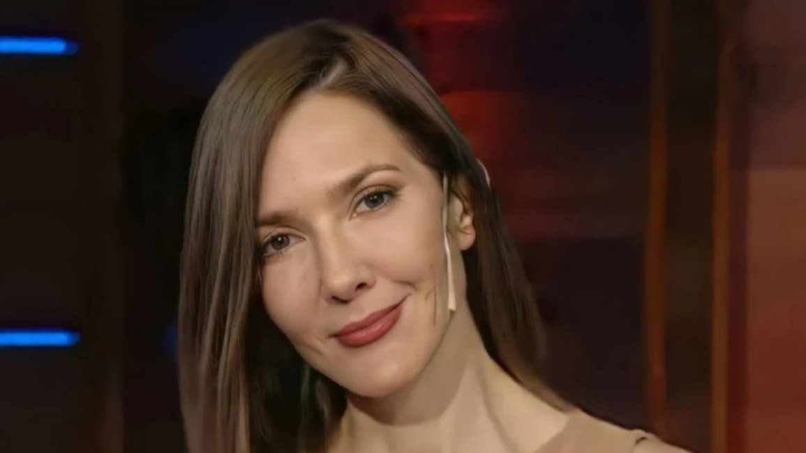 Cristina Pérez renuncia al noticiero de Telefe por la designación de su esposo como ministro de Defensa 