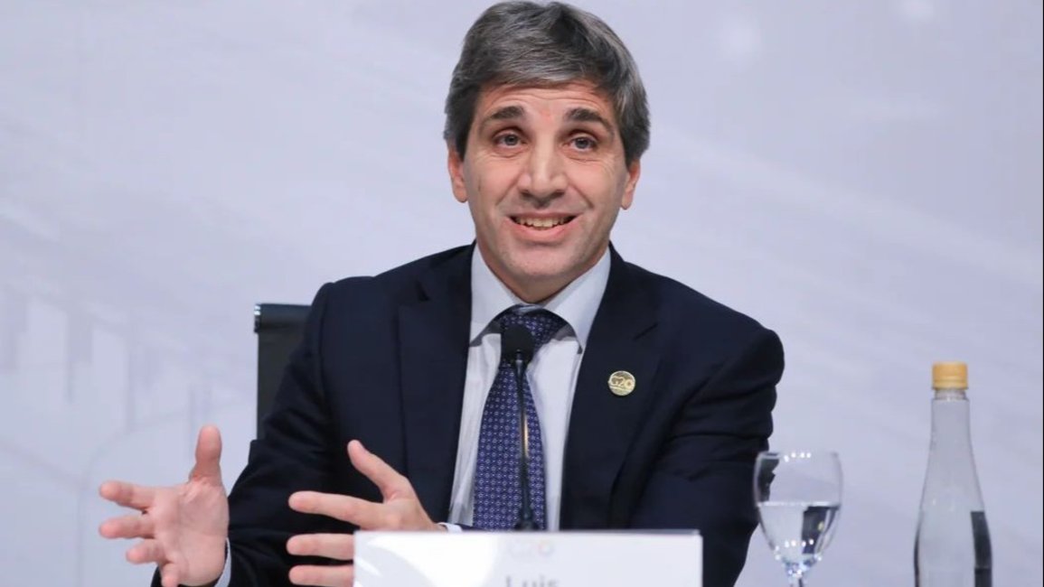 Caputo consiguió financiamiento de la CAF para abonar el próximo vencimiento con el FMI