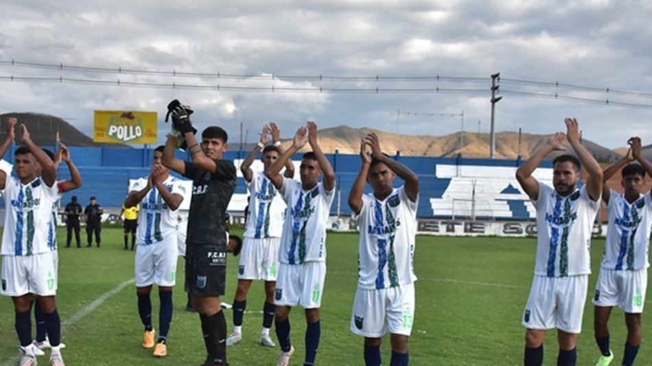 Regional Amateur: Camioneros Argentinos busca arrancar derecho