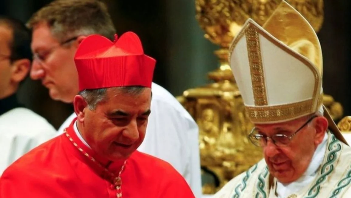 Condenan al cardenal Becciu, exasesor del papa Francisco, por delitos financieros