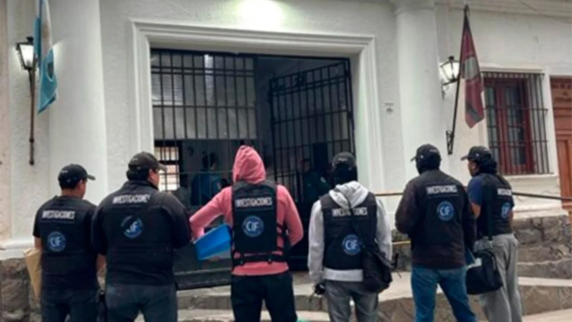 Villa Las Rosas: arresto domiciliario para jefes del Servicio Penitenciario