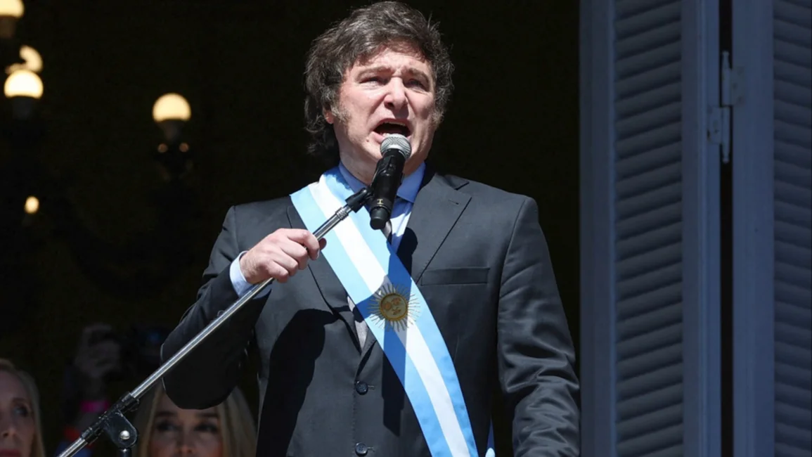 Javier Milei anuncia la reforma laboral y desregulación de la economía