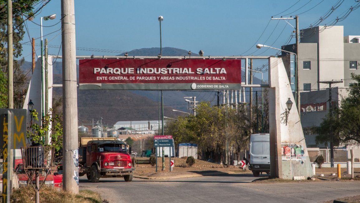 Acusan a un hombre de robar en el parque industrial