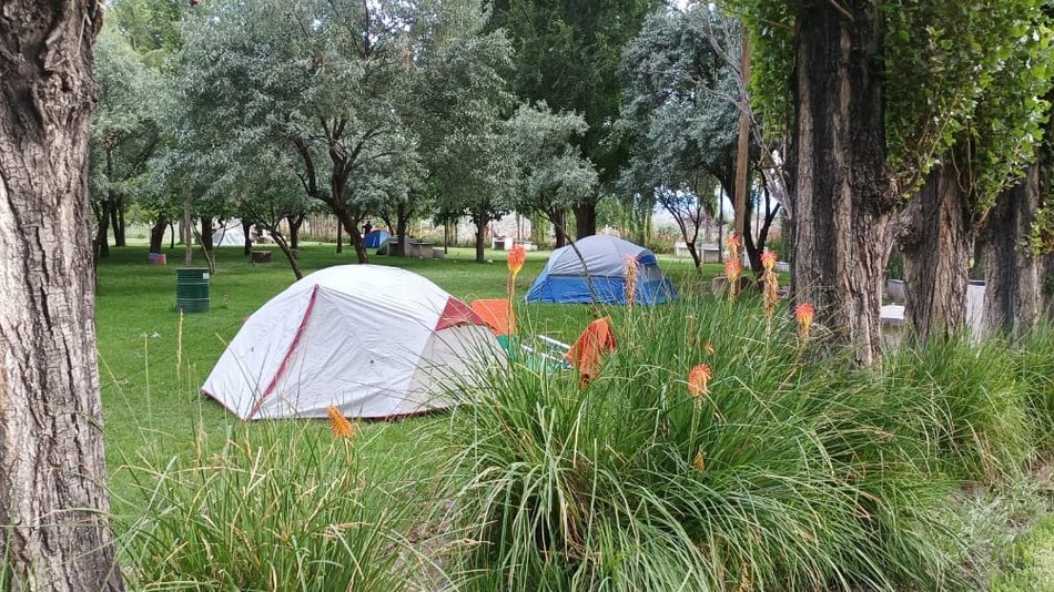 En vacaciones, la mejor opción es acampar en los Valles Calchaquíes