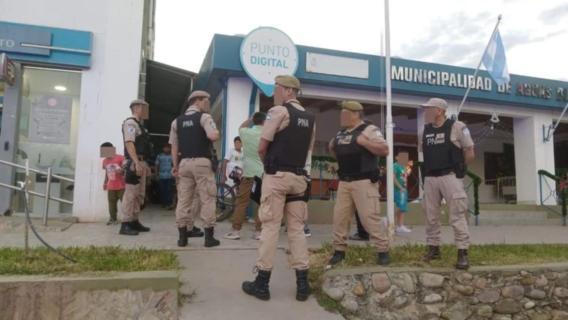 Frontera norte: Empezó el despliegue de fuerzas federales en Aguas Blancas