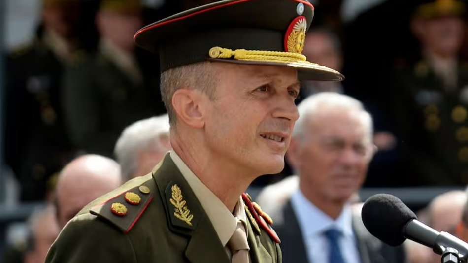 Renunció el segundo de Luis Petri en el Ministerio de Defensa