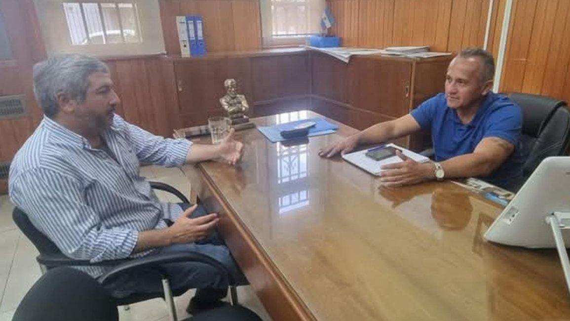 Realizan bacheos y seguirán repavimentando la ruta 16