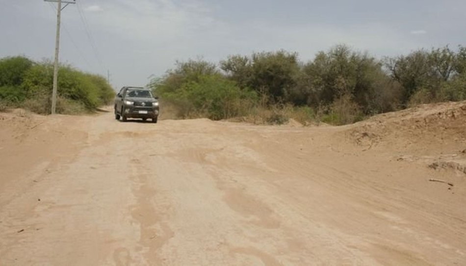 Parto en el camino: un bebé nació en una camioneta luego de que la ambulancia se quedara en el barro- Parto en el camino: un bebé nació en una camioneta luego de que la ambulancia se quedara en el barro